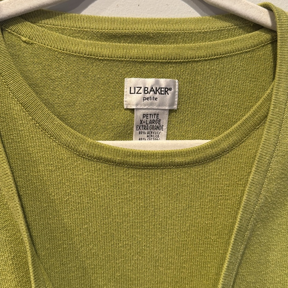 Liz Baker Green Cardigan Sweater with Matching Top - Picture 2 of 5